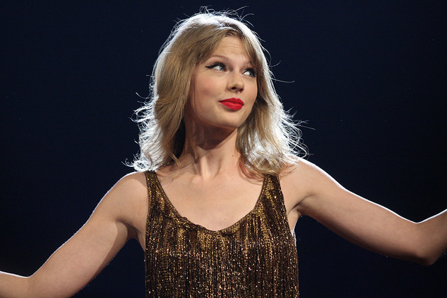 Taylor Swift" Taylor Swift Speak Now Tour